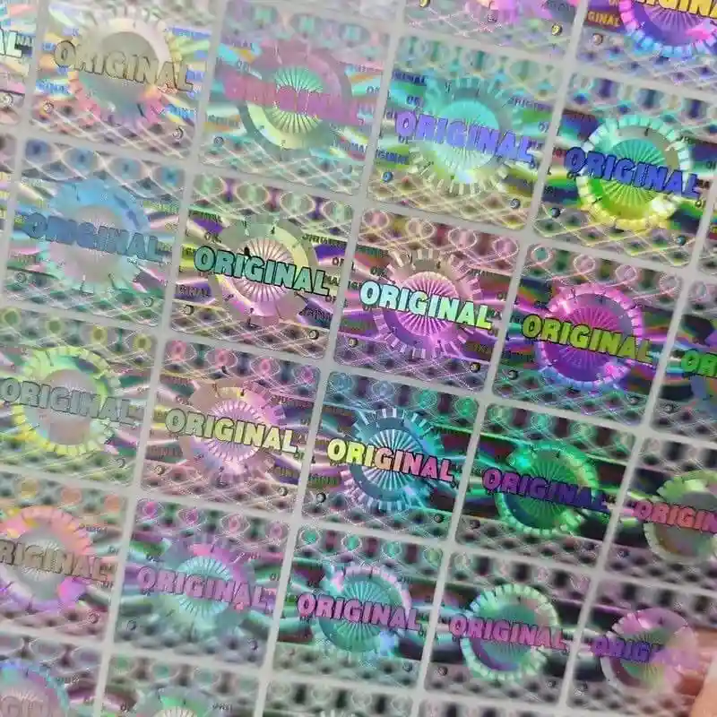 Etykiety holograficzne na pudełka – hologramy kolekcjonerskie z indywidualnym wzorem